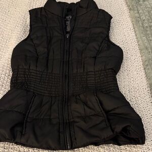 Outer Edge Women's Black Quilted Vest